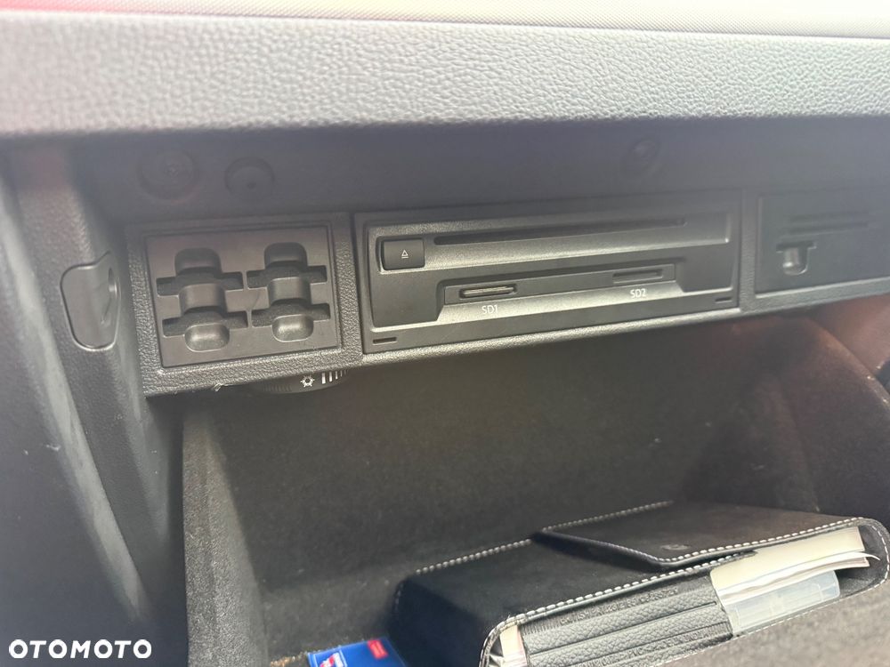 Volkswagen Golf - 13