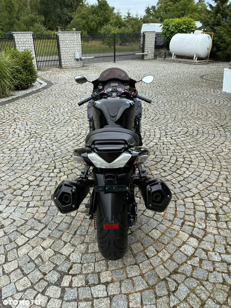 Kawasaki ZZR - 9