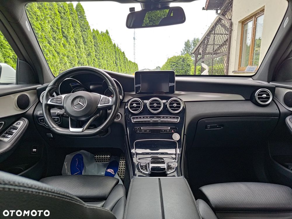 Mercedes-Benz GLC - 14