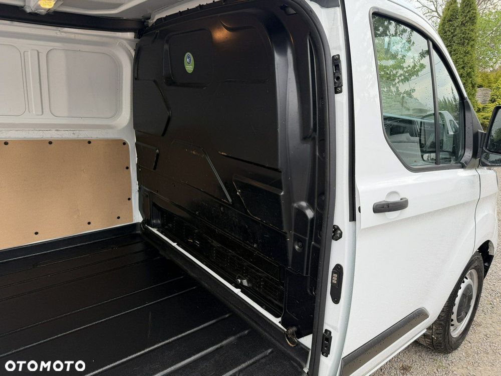 Ford Transit - 19