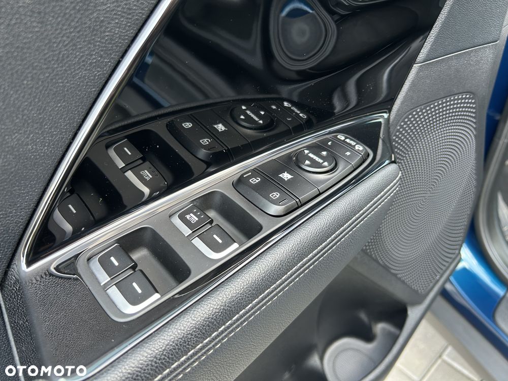 Kia Niro 1.6 GDI 2WD Vision - 19