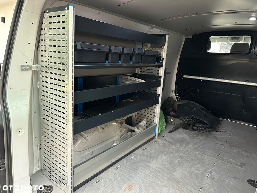 Volkswagen Transporter - 20