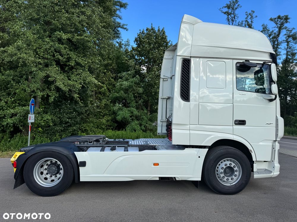 DAF XF 530 Super Space Cab Euro-6 FULL RETARDER XENON Klima Postojowa Lodówka 2-Zbiorniki Paliwa - 3