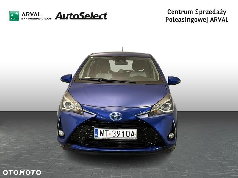 Toyota Yaris - 10