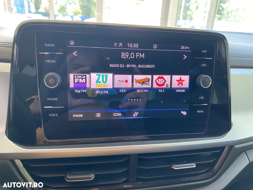 Volkswagen T-Roc 1.5 TSI DSG Life - 19