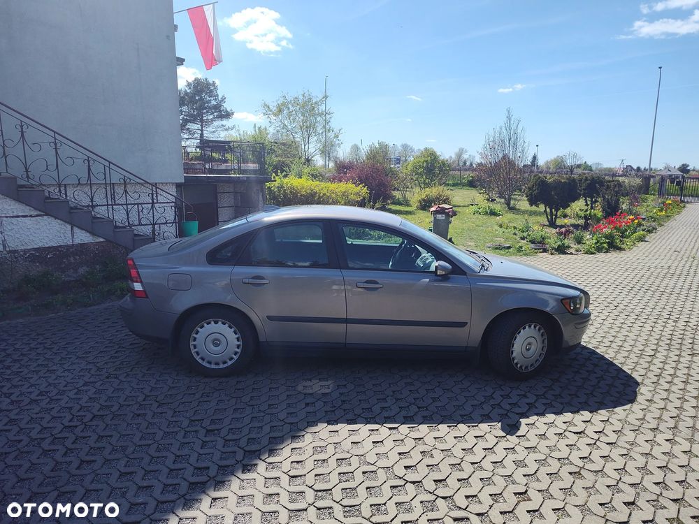 Volvo S40 2.4 Kinetic - 4