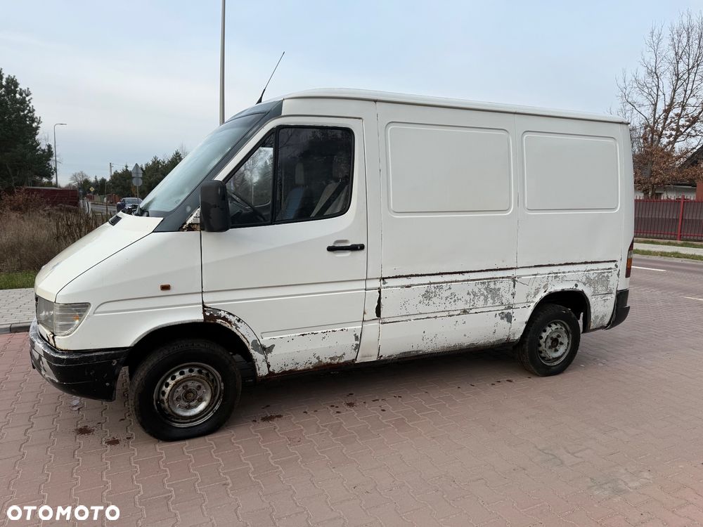Mercedes-Benz Sprinter - 6