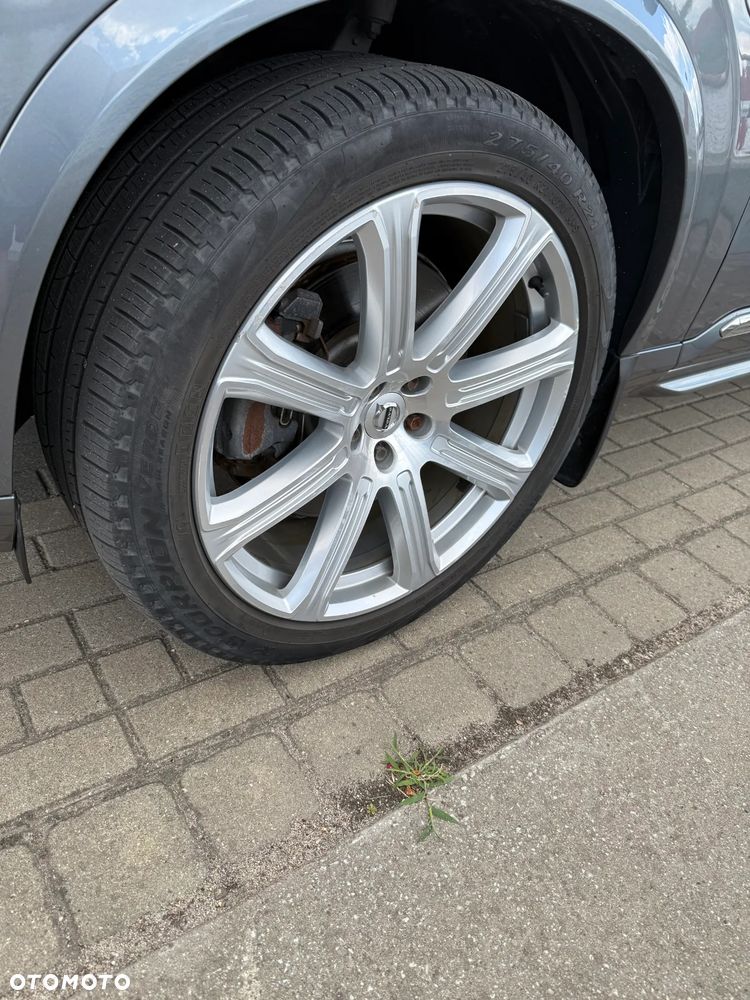 Volvo XC 90 - 23