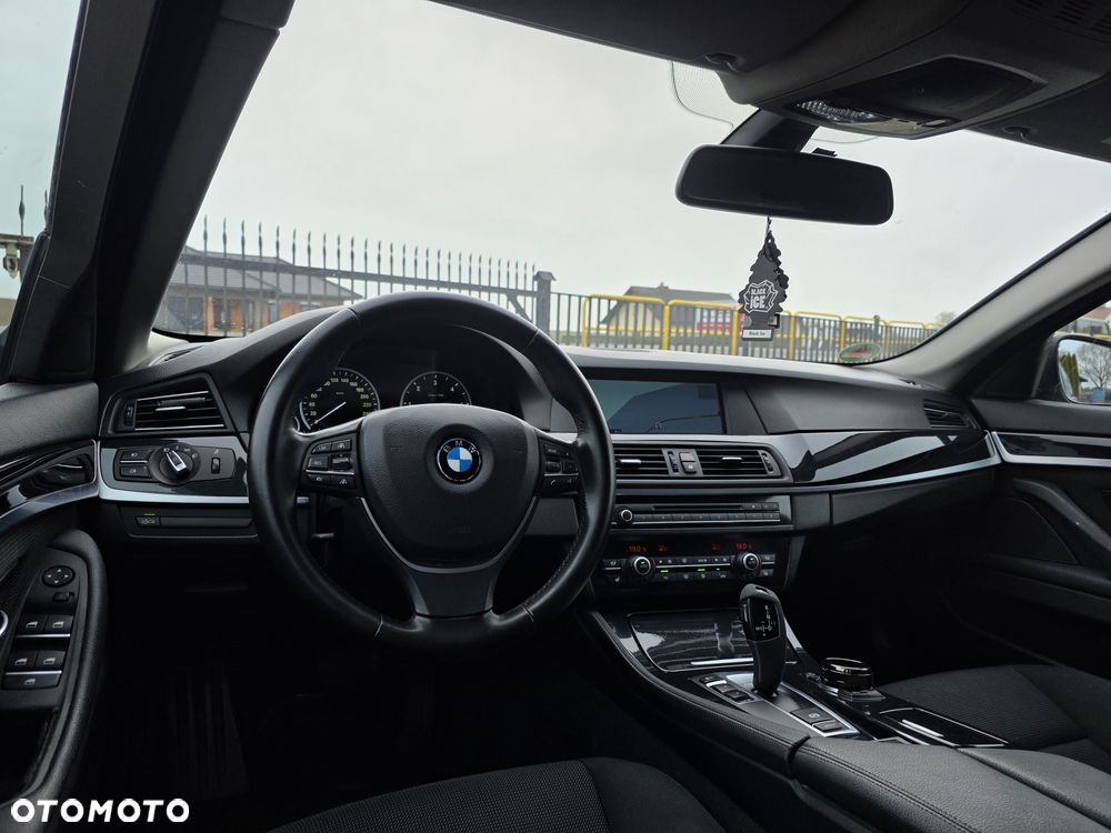 BMW Seria 5 520d BluePerformance - 15