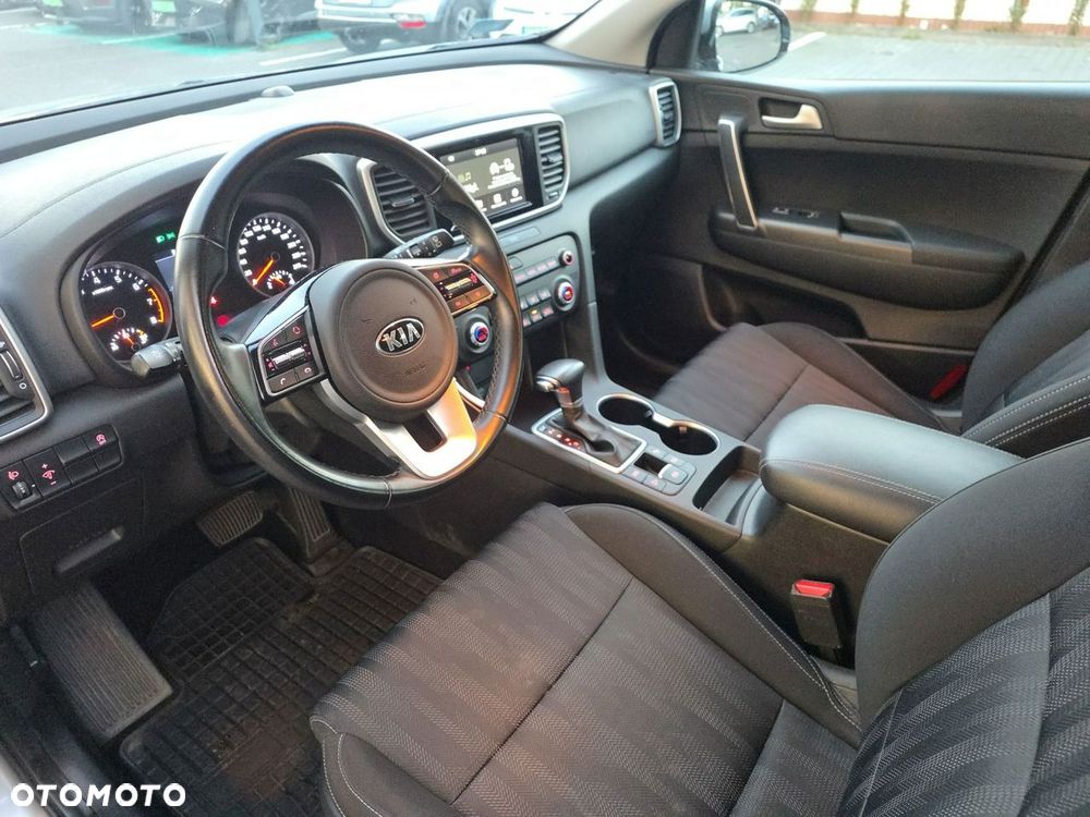 Kia Sportage 1.6 T-GDI M 2WD DCT - 9