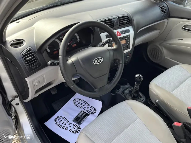 Kia Picanto 1.1 CRDi VGT EX - 12