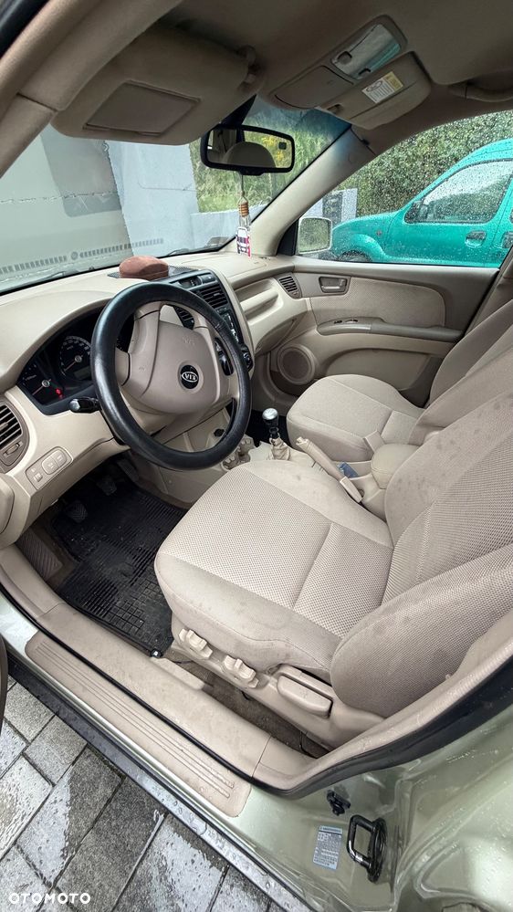 Kia Sportage - 8