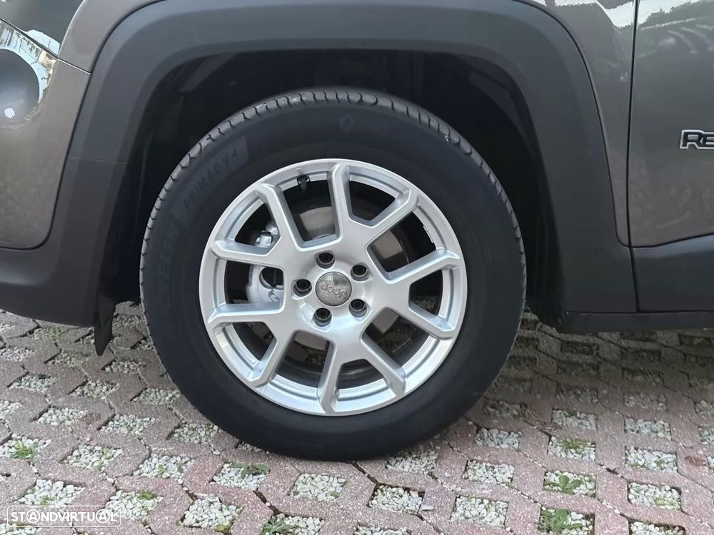 Jeep Renegade 1.0 T Limited - 16