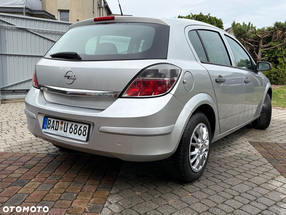 Opel Astra - 21