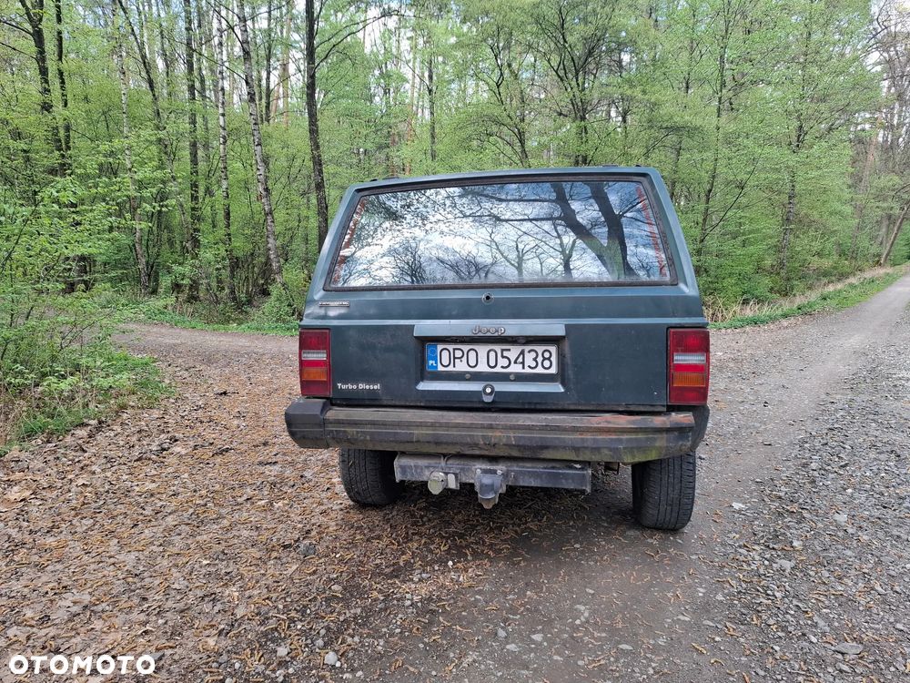 Jeep Cherokee 2.1 TD - 7