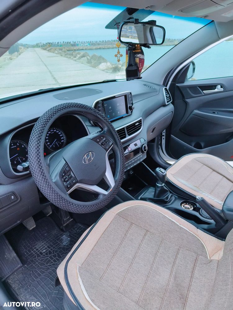 Hyundai Tucson 1.6 GDI 2WD 6MT Comfort - 14