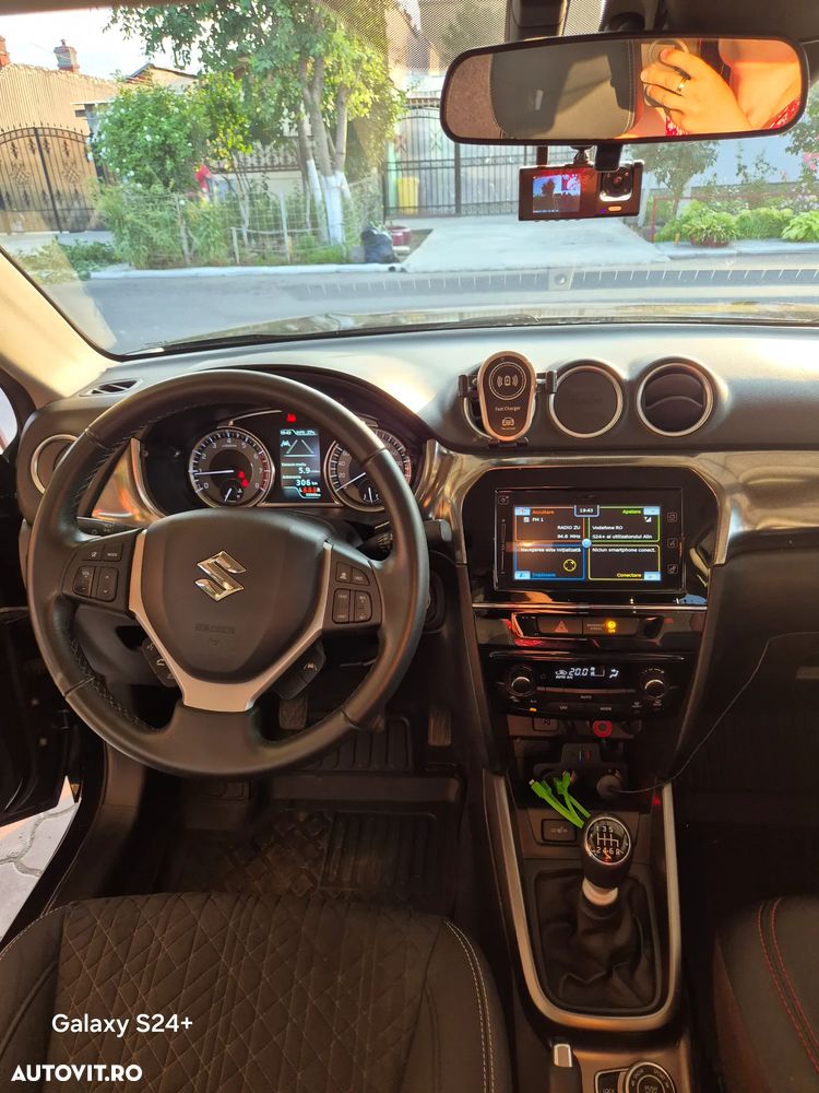 Suzuki Vitara 1.4 Boosterjet AllGrip MHEV Spirit - 8