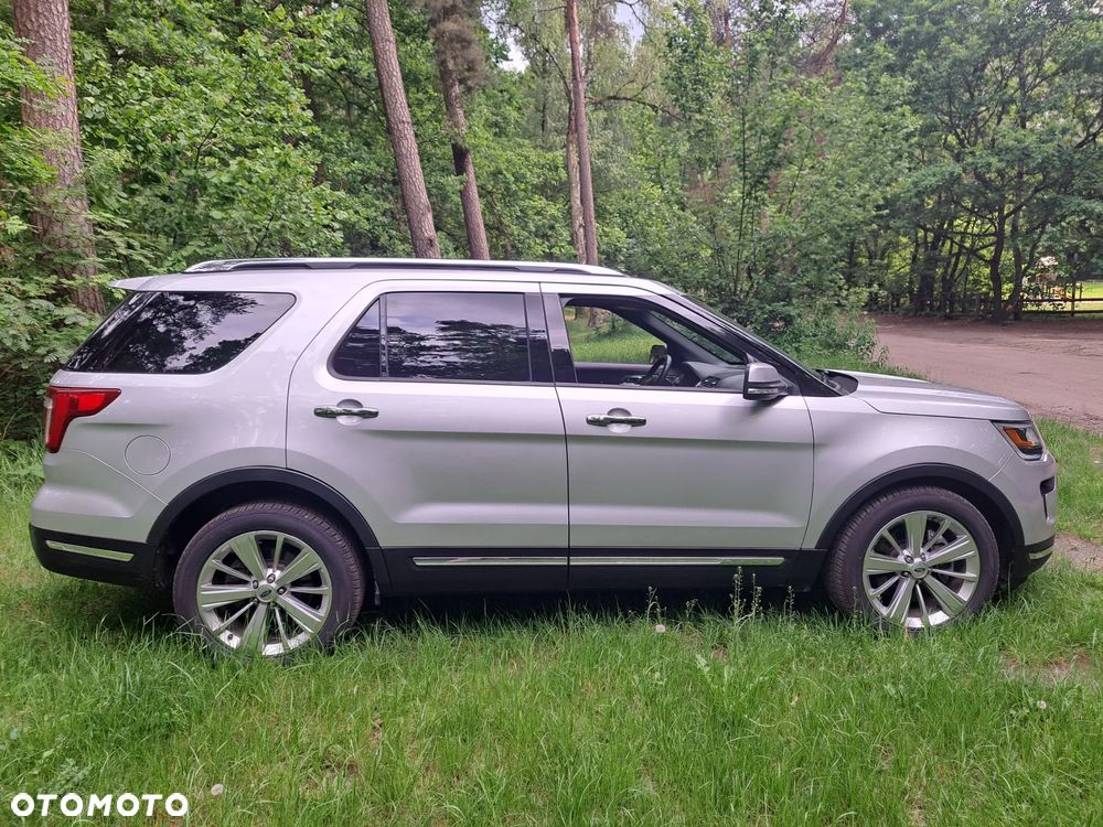 Ford Explorer - 7