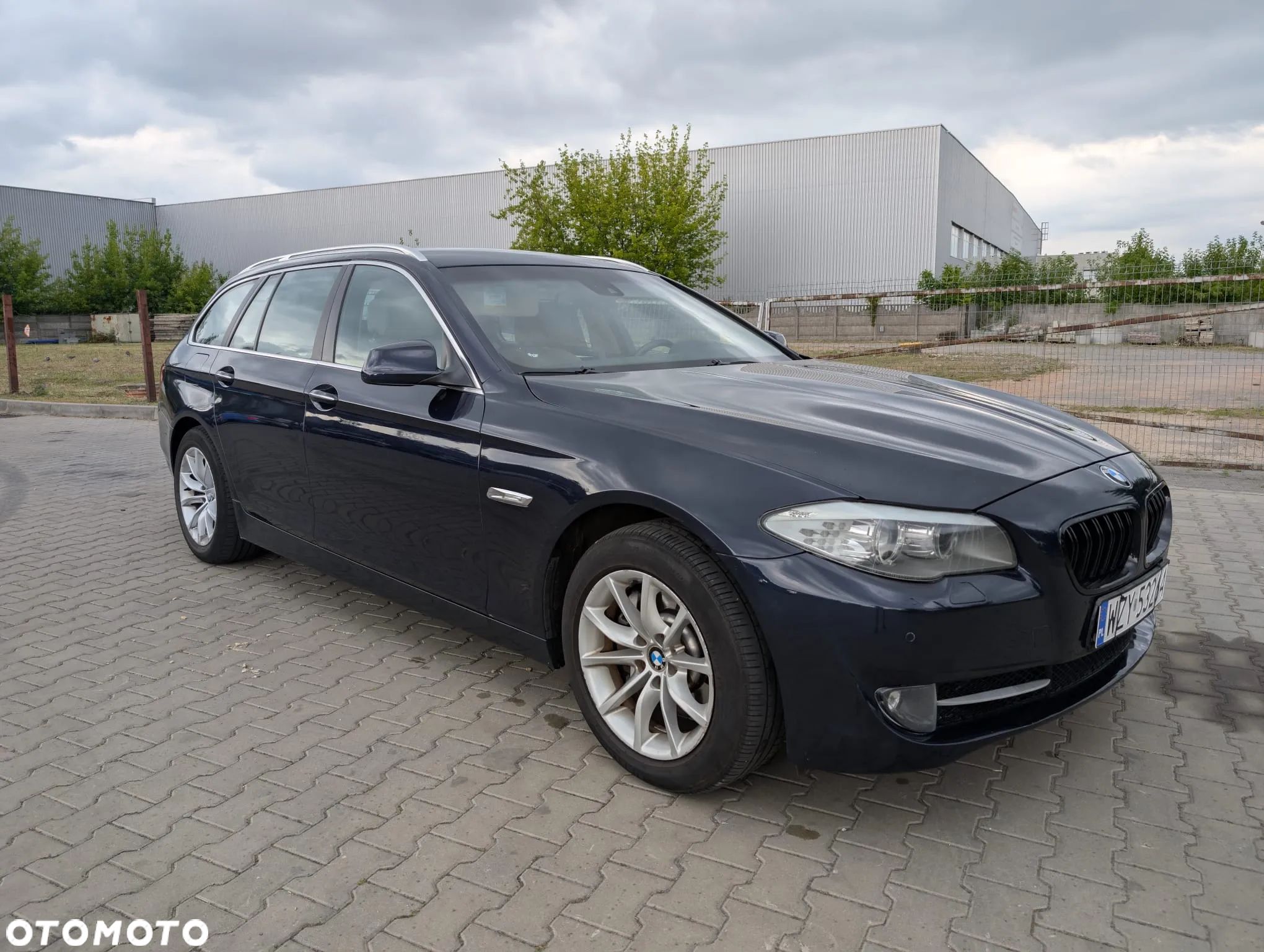 BMW Seria 5 530d xDrive Touring - 1