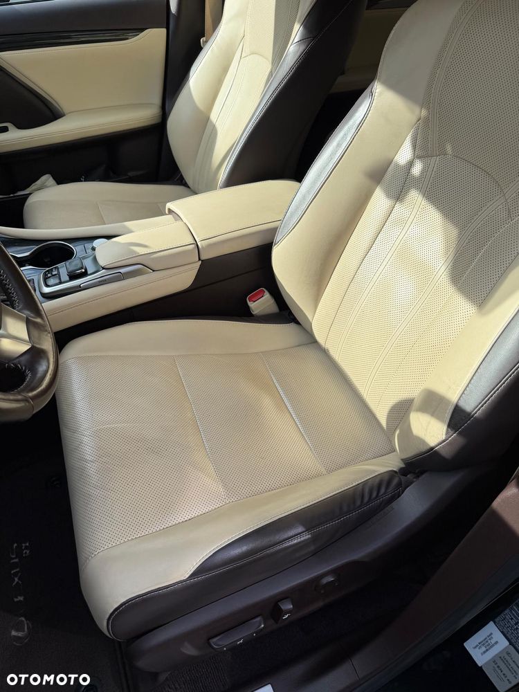 Lexus RX - 18