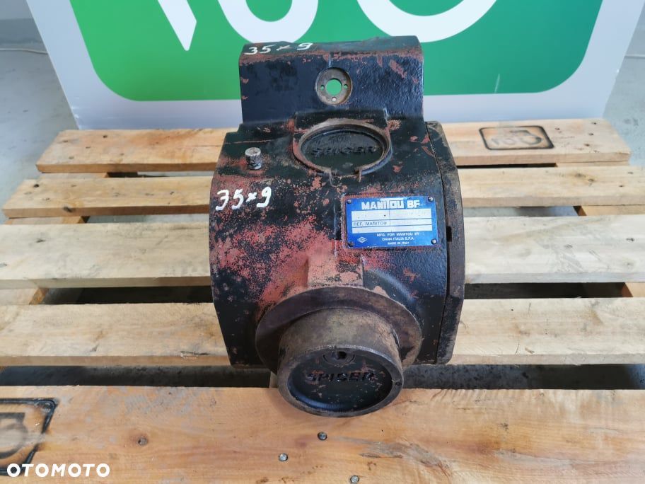 Atak kompletny Spicer 9X35 {Manitou MLT....} - 9