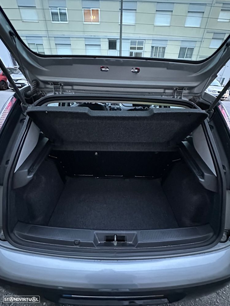 Fiat Punto Evo 1.2 Dynamic - 11