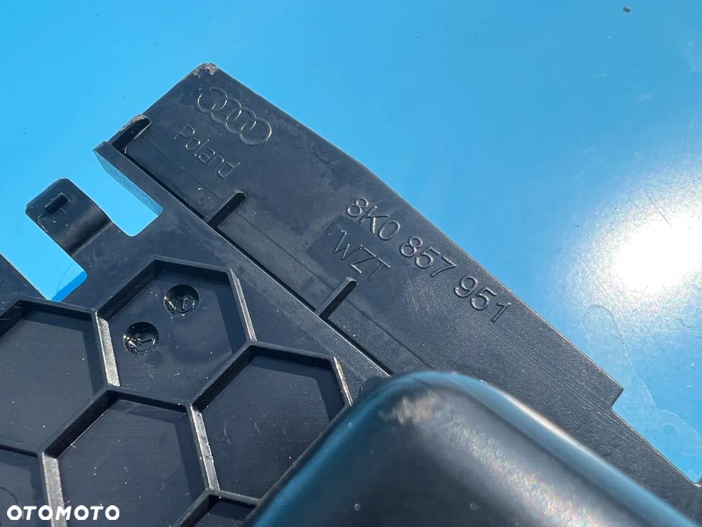 SCHOWEK PASAŻERA AUDI A4 B8 A5 8T 8K0857951 - 6