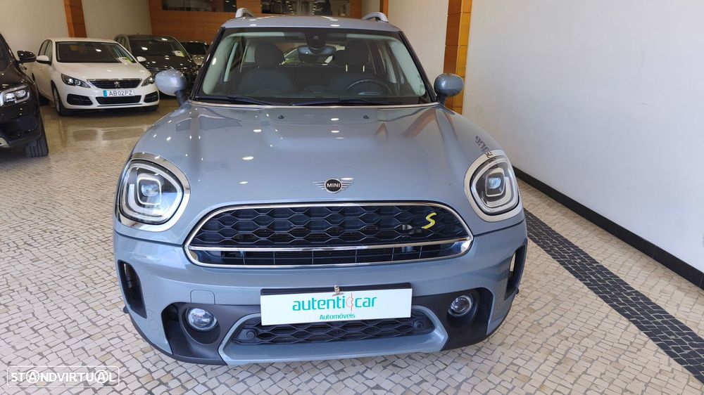 MINI Countryman Cooper SE ALL4 Auto - 2