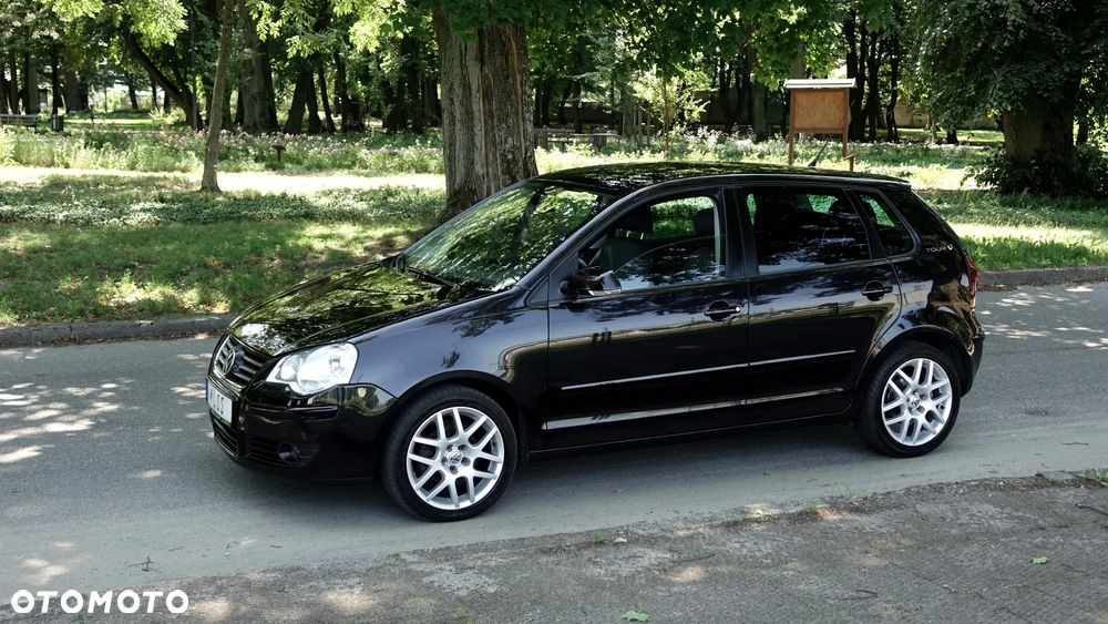 Volkswagen Polo 1.4 Tour - 26