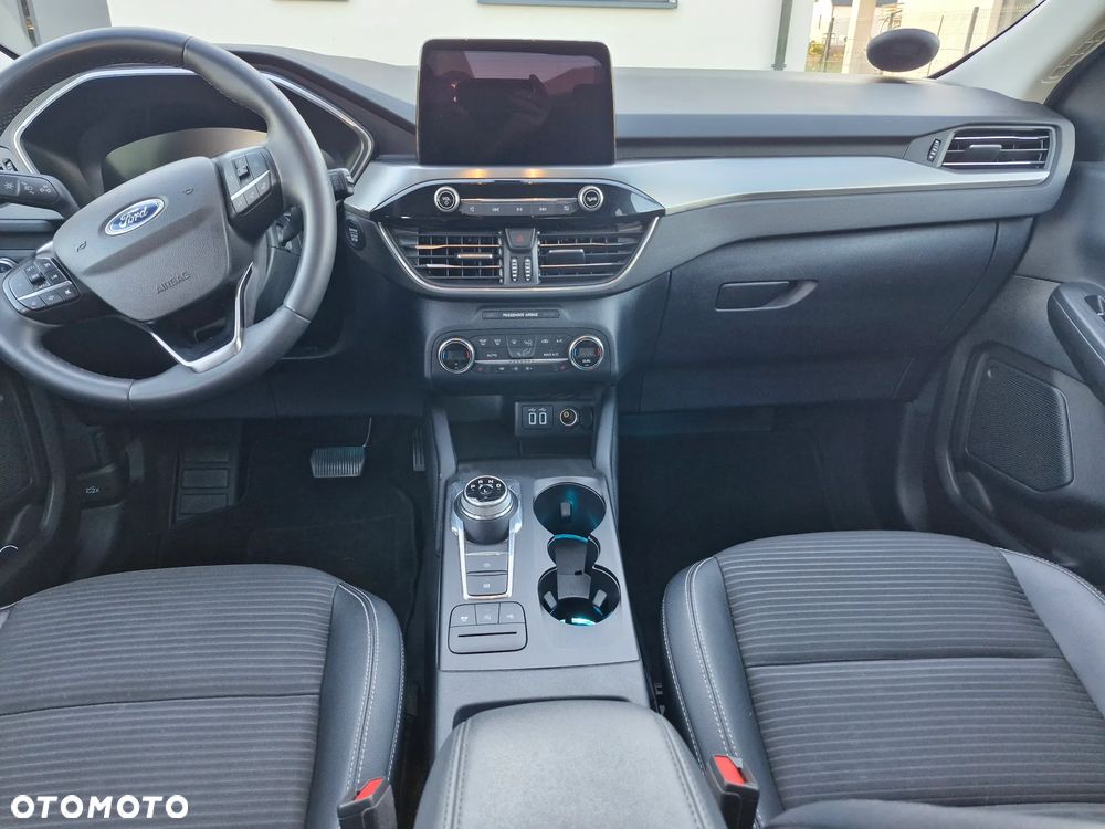 Ford Kuga 1.5 EcoBlue FWD Titanium X - 32