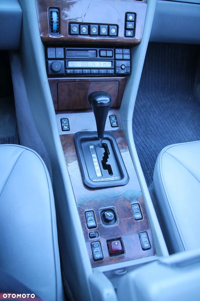 Mercedes-Benz W124 (1984-1993) - 23