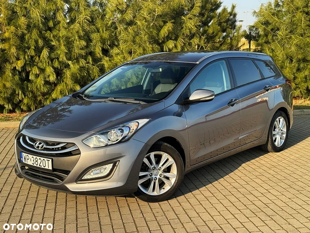 Hyundai i30 1.6 GDI BlueDrive Comfort - 11