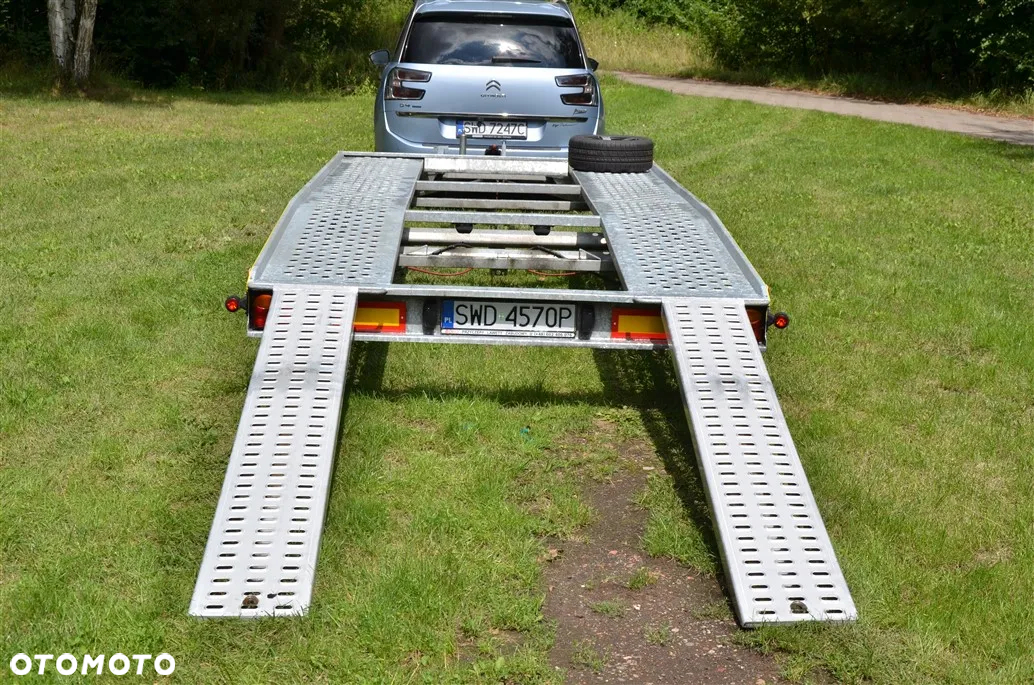 Boro TRAILERS - 2