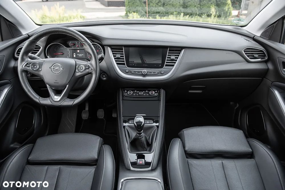 Opel Grandland - 30