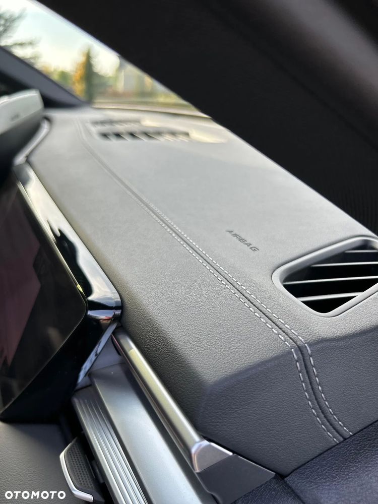 Audi A6 Avant 40 TDI S tronic S line - 38