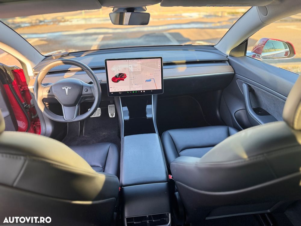 Tesla Model 3 Langstreckenbatterie Allradantrieb Dual Motor - 9