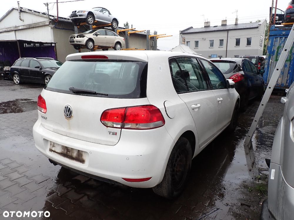 CZĘŚCI - Vw Golf VI 6 1,4 TSI 122KM CAXA HB 5D 6B MCB lakier LB9A 2009r. INDEX - 10276 - 4