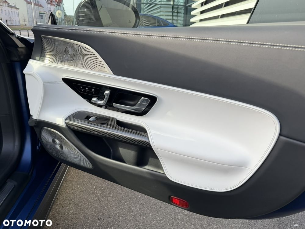 Mercedes-Benz SL ver-amg-63-4--maticplus - 17