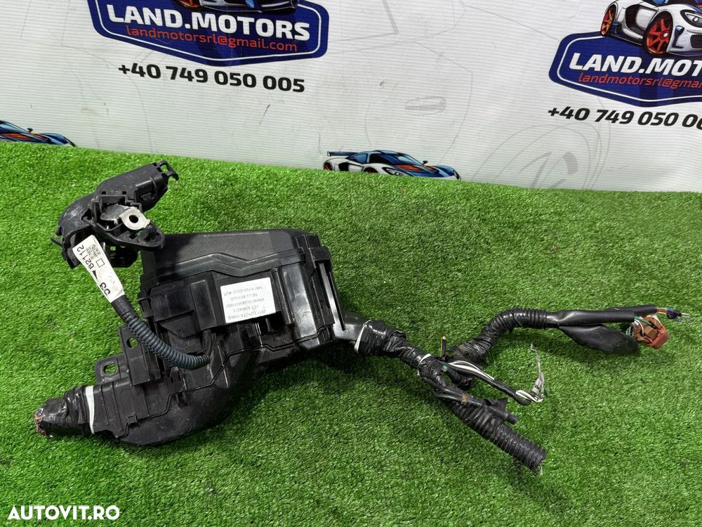 CUTIE PANOU SIGURANTE MODUL RELEU TOYOTA YARIS 1.5 B HYBRID 2017 COD OEM 8266252791 82662-52791 2017-2020 - 3