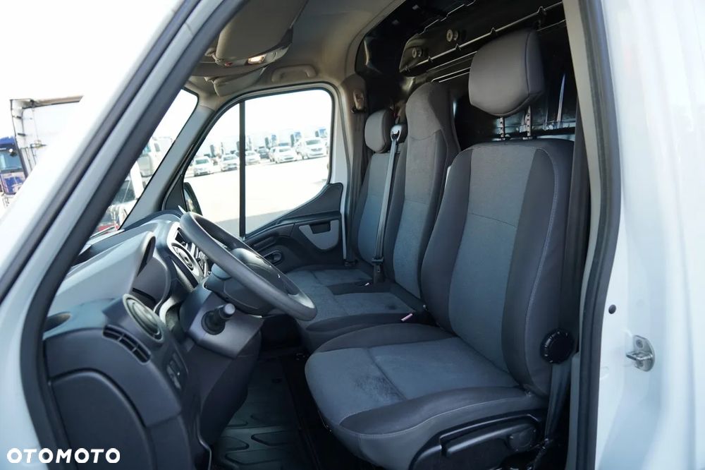 Renault MASTER /  BLASZAK / FURGON / MANUAL  / DMC 3500KG / SPROWADZONY / PO KONTRAKCIE SERWISOWYM - 28