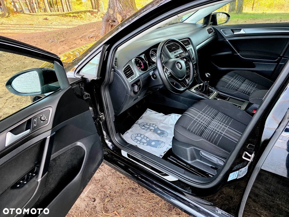 Volkswagen Golf 1.4 TSI BlueMotion Technology Lounge - 6