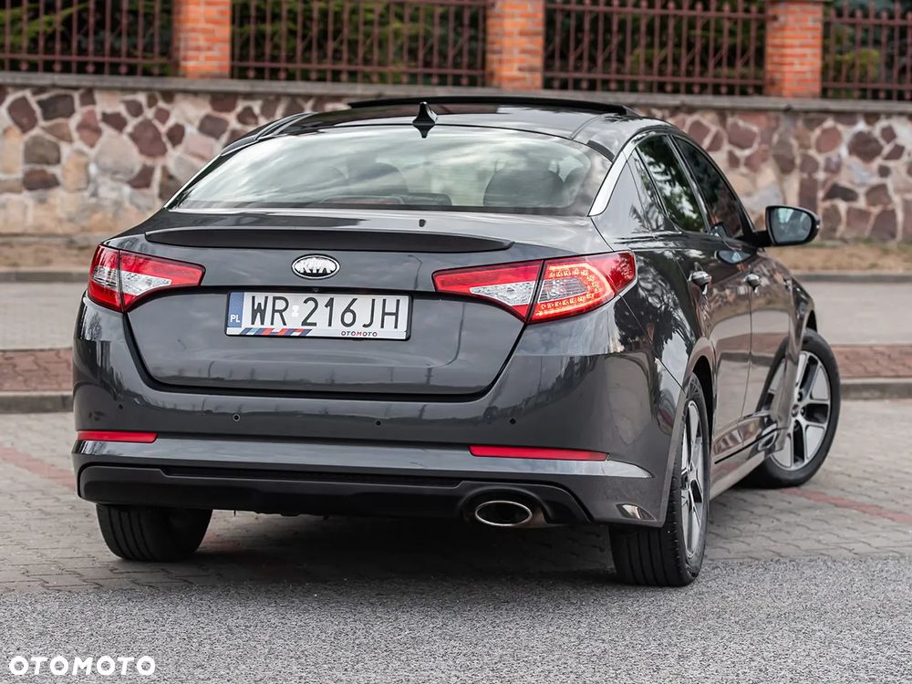 Kia Optima - 12