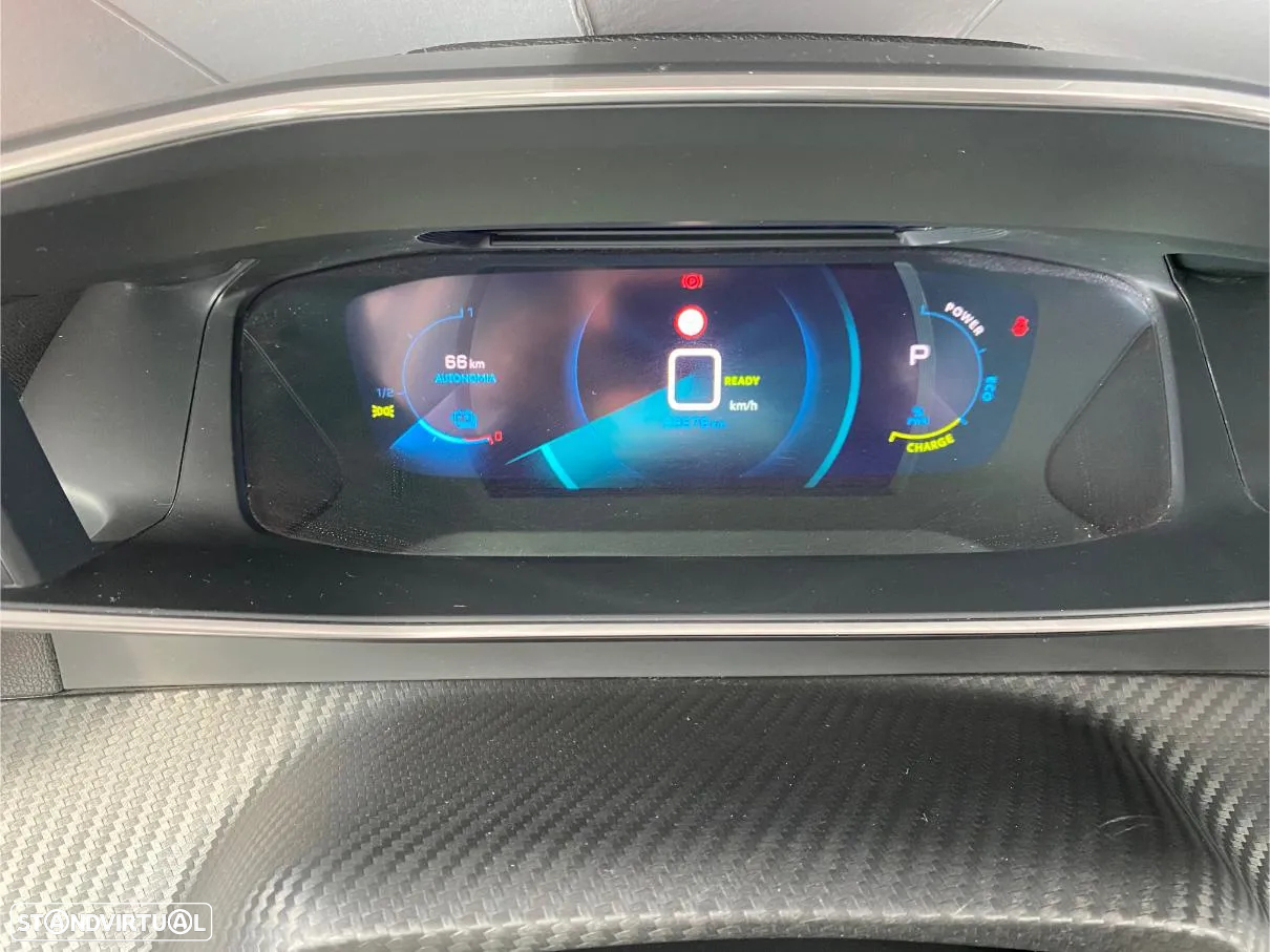 Peugeot e-2008 50 kWh GT Pack - 56