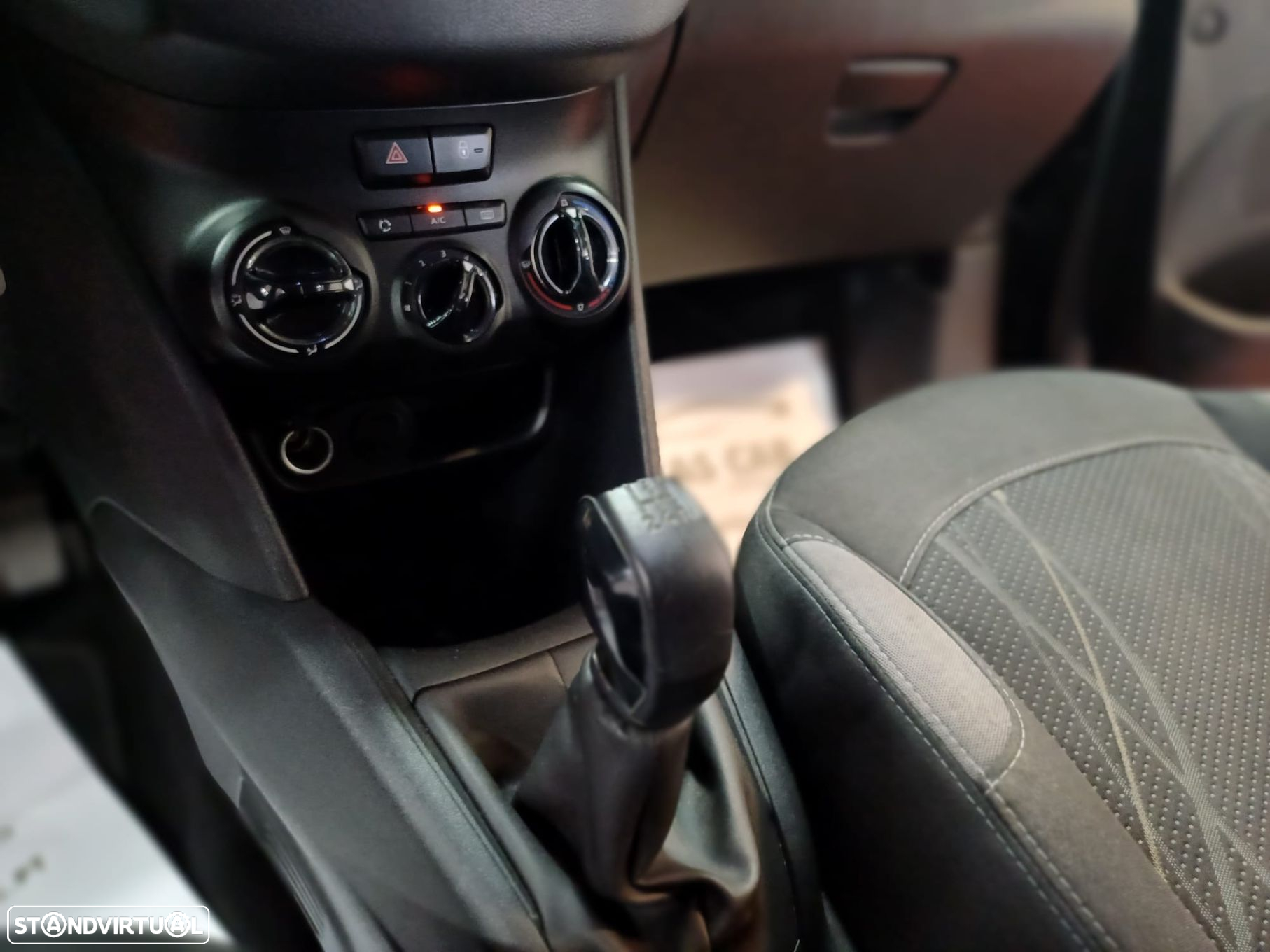 Peugeot 208 1.4 HDi Active - 20