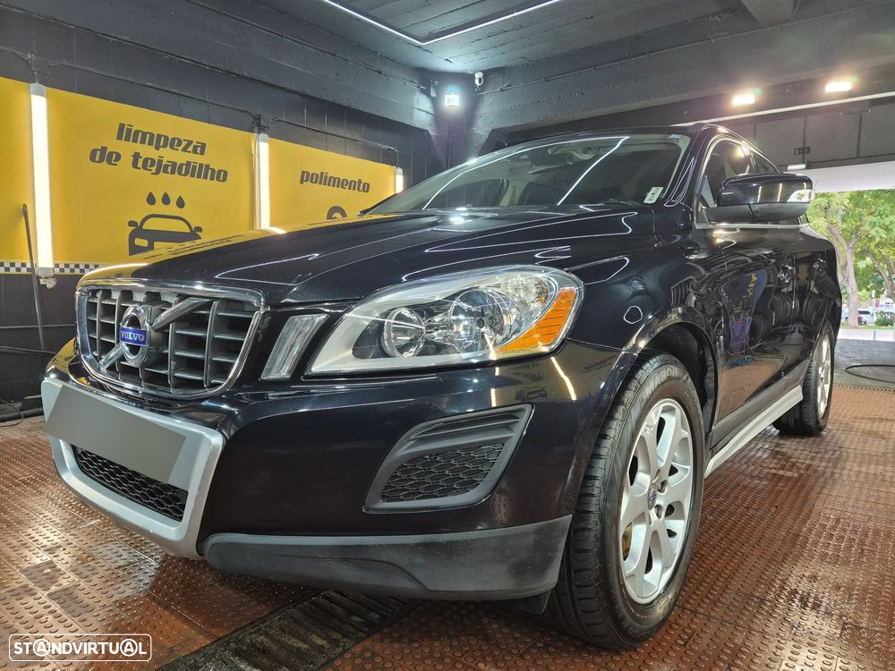 Volvo XC 60 2.0 D3 Drive Momentum - 18