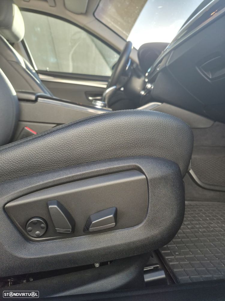 BMW 530 d Pack M Auto - 26