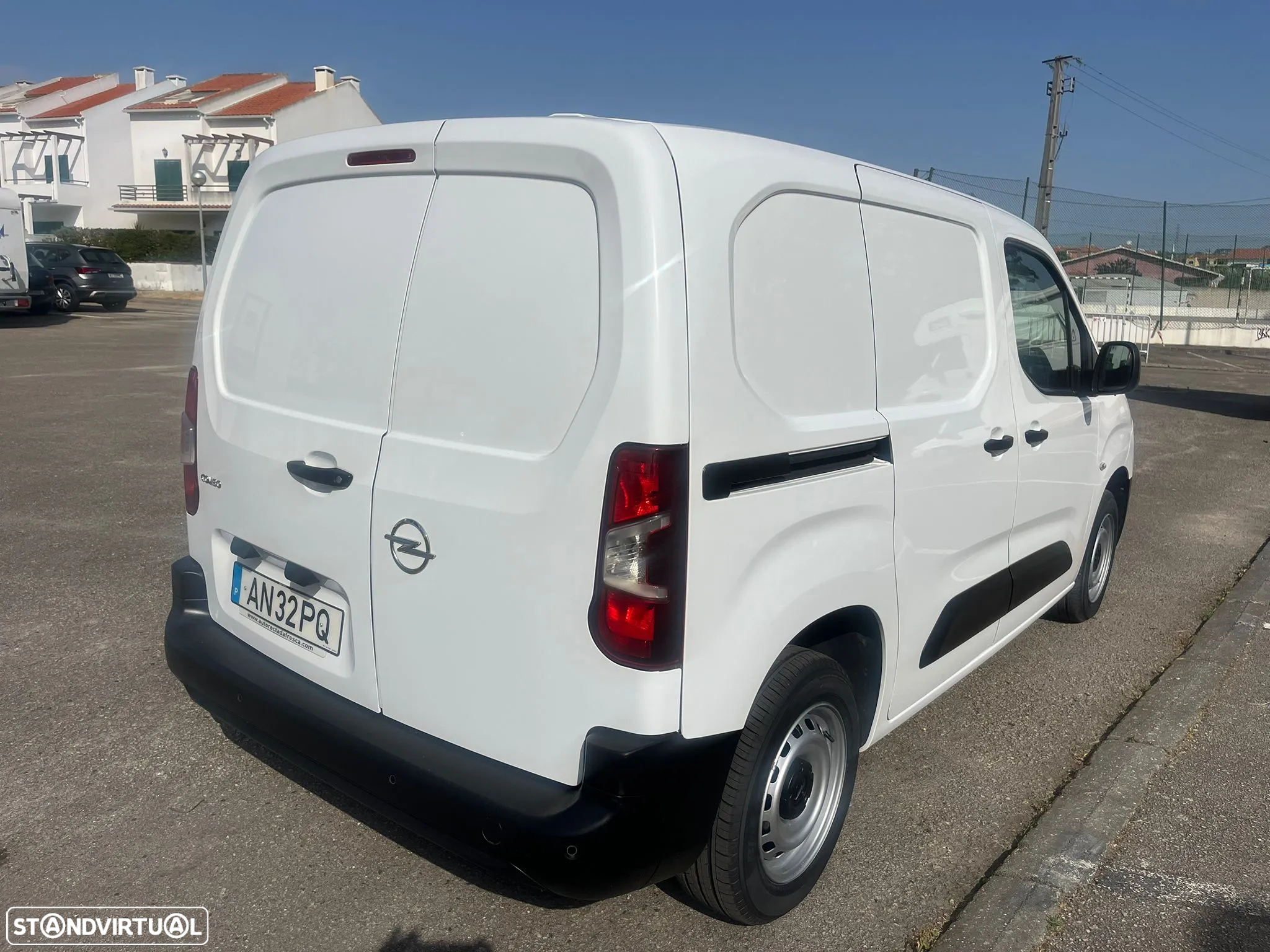 Opel COMBO 1.5 102cv 3 LUGARES - AC - IVA DEDUTÍVEL - 11