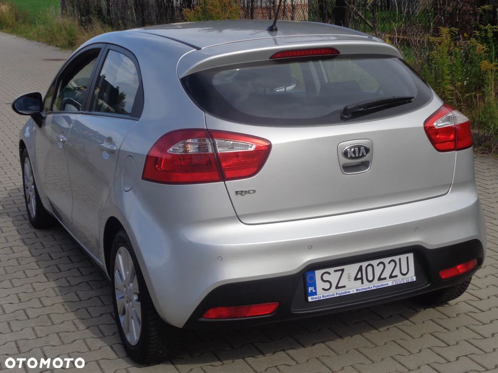 Kia Rio 1.2 Business Line - 2