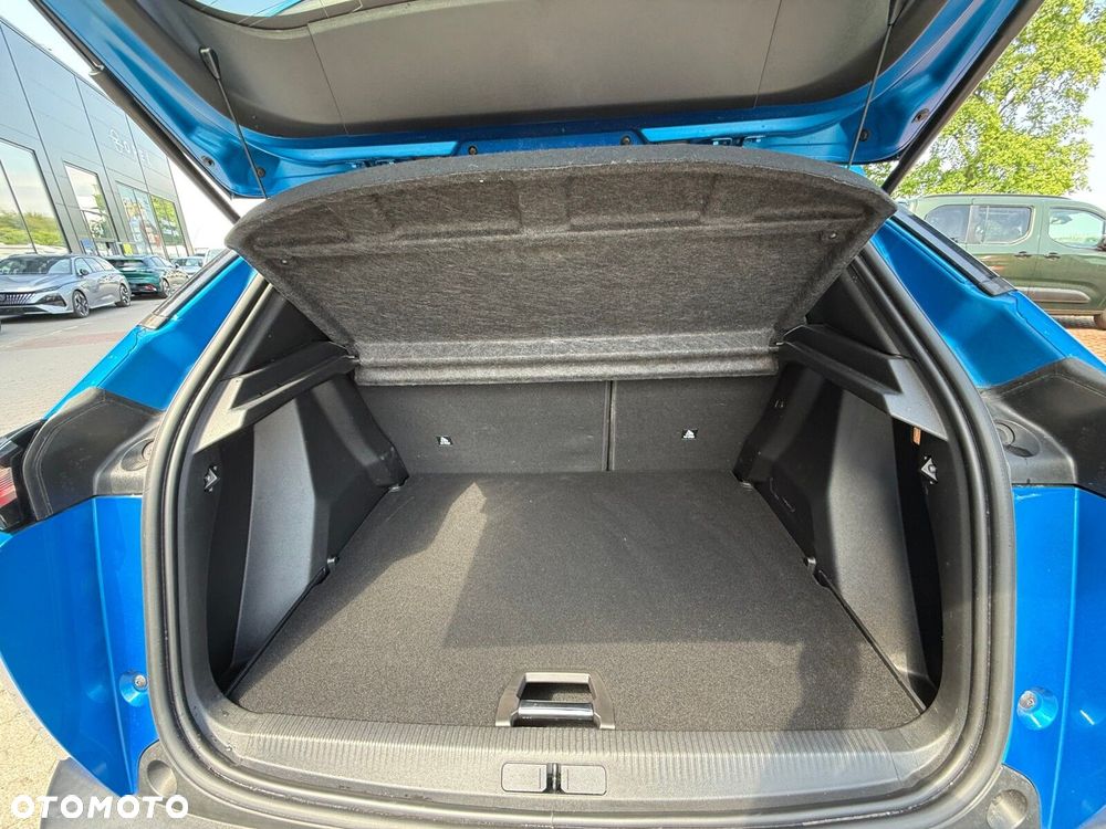 Peugeot 2008 - 10