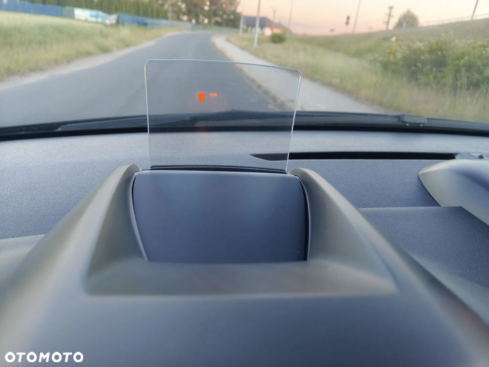 Peugeot 3008 HDi FAP 150 Roland Garros - 34